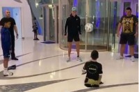 Ronaldo je u hotelu sreo dječaka bez nogu i onda je nastala magija VIDEO