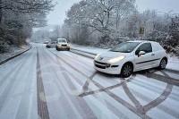 Oprez na putevima, poledica u višim predjelima