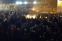 Služeni molebani širom Srpske, 15.000 vjernika ispred Đurđevih stupova VIDEO