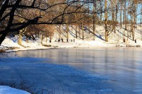 Danas pretežno sunčano, temperatura do 11 stepeni