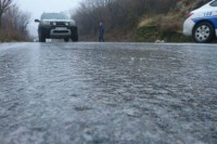 Brzina i poledica ugasile mladi život