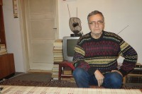 Пензионер из Рогатице Стево Ђуран дане крати стварајући књижевна дјела
