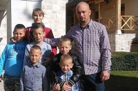 Душица и Гојко Макера поносни родитељи шест синова