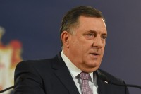Dodik: Podržavam promjenu, BiH puna “petljavina”
