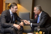 Vučić: Ako se ukaže prilika, razgovaraću sa Đukanovićem o zakonu
