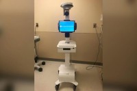 U SAD robot pazi na pacijenta, u kineskim bolnicama gužve