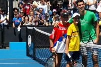 Đoković ponovo igrao sa svojim imenjakom, mali Nole presrećan