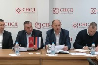 Višković sa Predsjedništvom trebinjskog SNSD-a: Dogovorili strategiju za predstojeće izbore
