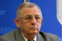 Rakulj o većim penzijama: Svaka marka dobrodošla, nadamo se vanrednom povećanju