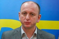 Knežević se hitno vraća u CG zbog hapšenja majke, tvrdi da je uhapšeno još ljudi