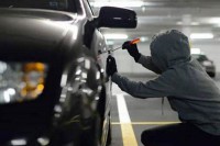 Uhapšeno lice iz Doboja zbog krađe automobila