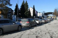 Carinik priznao da je uzeo 1.600 eura mita da ne pregleda vozilo s robom iz Njemačke