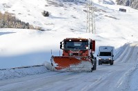 Oprez zbog snježnih padavina i poledice