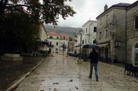 Udari vjetra do 82 kilometra na čas