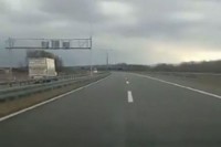 Oglasili se iz firme čiji je vozač išao suprotnom stranom na autoputu Banjaluka – Gradiška