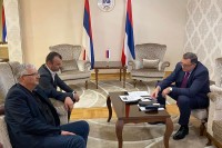 Dodik, Grujčić: Srpske stranke da predlože zajedničkog kandidata za načelnika Srebrenice