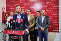 Сутра потписивање коалиционог споразума са социјалистима