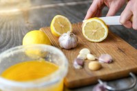 Napravite prirodni antibiotik za borbu protiv sezonskih bolesti