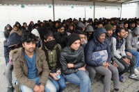 Radončić: U Grčkoj 100.000 migranata čeka da krene preko BiH ka Hrvatskoj