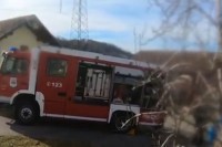 Starica povrijeđena u požaru u Borkovićima kod Banjaluke VIDEO