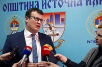 Божовић са представницима "Елнос групе" о пословној инфраструктури