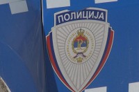 Šestoro ljudi povrijeđeno u sudaru kombija i BMW-a u derventskom naselju Gornji Višnjik