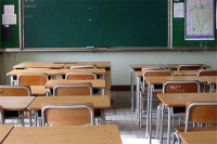 Ученици у кућној изолацији по повратку са екскурзије у Италији