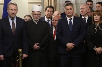 Dodik pisao ambasadorima, šefovima DKP-a i međunarodnim organizacijama: Proslava 1. marta doprinosi dubljim podjelama