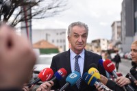Šarović pred sjednicu Predsjedništva SDS-a: Ne možemo zajedno sa onima koji žele koaliciju sa SNSD-om