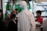 Virus korona utiče na trgovinu medicinskim proizvodima: Rusija zabranila izvoz maski, Francuska reguliše cijene u apotekam