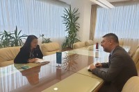 Ministar zdravlja RS i zamjenik kineskog ambasadora razgovarali o iskustvima Kine u suzbijanju virusa korona