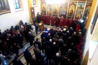 Služen moleban u Prnjavoru i upućena podrška vjernicima u Crnoj Gori