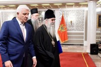 Sutra prvi sastanak ekspertskih timova vlade i mitropolije