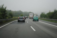 Коловози углавном суви, могућа поледица у вишим предјелима