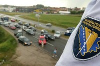 Graničar osumnjičen za primanja mita i propuštanje osoba sa zaraženog područja u BiH
