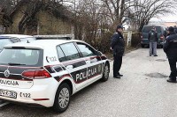 U centru Sarajeva napadnut policajac