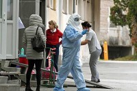 Prvi smrtni slučaj u Hrvatskoj, 10 novih oboljelih