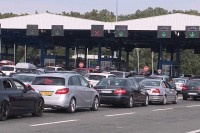 Srbija: Krenulo 70.000 iz dijaspore, krivične prijave i za neke sportiste