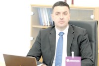 Донација Комерцијалне банке Бањалука клиници на УКЦ-у: Љекарима униформе и радна обућа