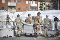 Italijanska fabrika napravila maske, američki vojni avioni ih odnijeli?