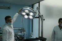 Прва интервенција у сали за заражене са корона вирусом