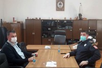 КПЗ Фоча: Производе маске за полицију и Кризни штаб