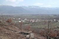 Obijene povratničke kuće u selu Novake