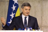 Zvizdić predložio pomjeranje roka plaćanja PDV-a za kraj mjeseca