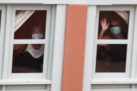 Objavljen novi spisak: Tri lica prekršila mjere izolacije i idu u karantin