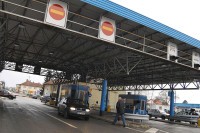 HAK: Od jutros privremeno zatvoreno 20 graničnih prelaza između BiH i Hrvatske