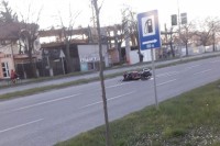 Najmanje dvije osobe povrijeđene u sudaru motocikla s biciklom