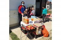 Članovi OKI Banjaluka i Laktaši pomogli osmočlanu porodicu