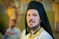 Владика Димитрије: Најтрезвеније је поштовати одлуке власти