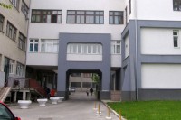 Po dvije osobe zaražene u Bihaću i Cazinu